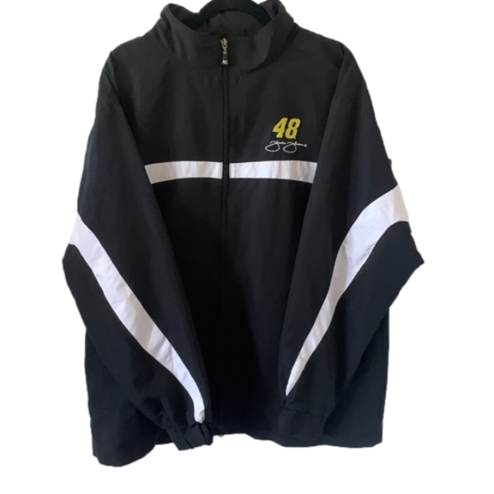 Nascar Chase Authentic #48 Jimmie Johnson size large zip up jacket